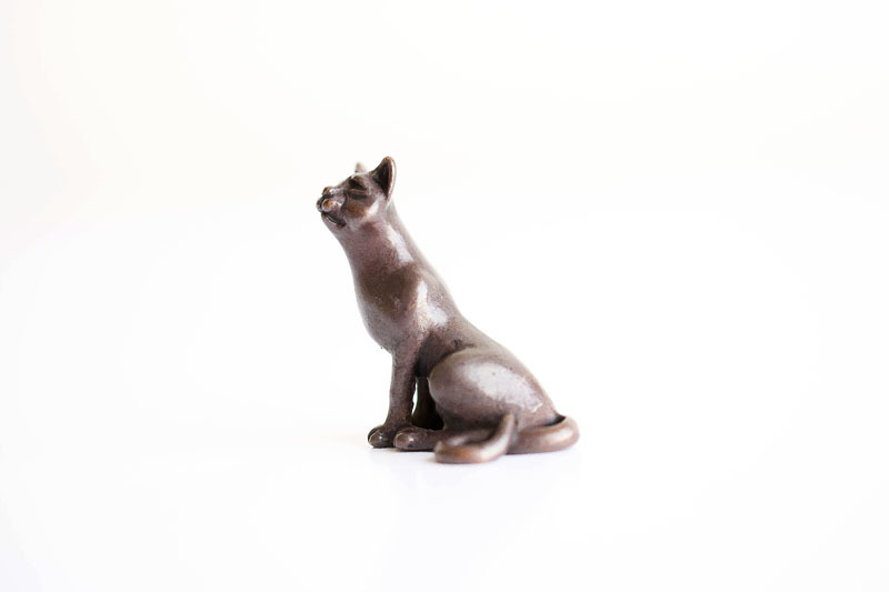 A picture of 'Miniature Bronze Sitting Cat'