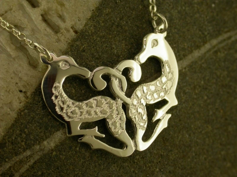 A picture of '9ct Gold Cwm Cych Deer Necklet'