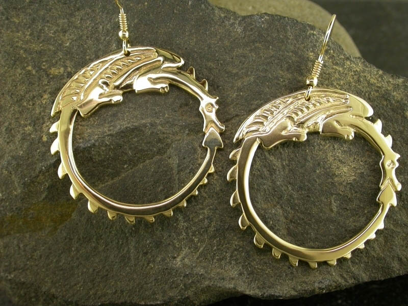 A picture of '9ct Gold Circle Dragon Earrings'