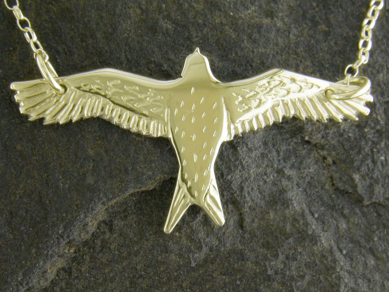 A picture of '9ct Red Kite Necklet'