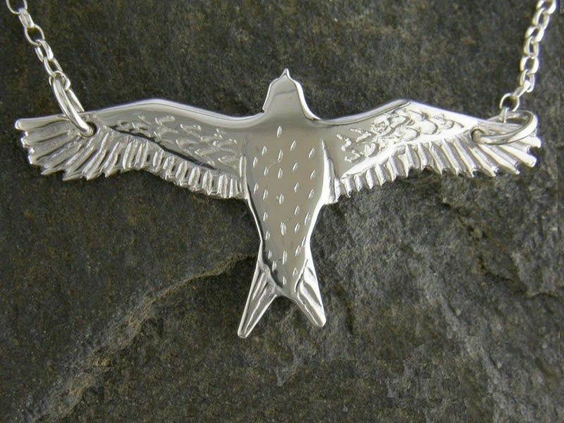 A picture of 'Silver Red Kite Necklet'