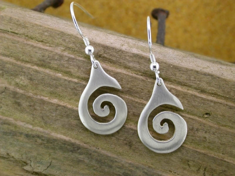 A picture of 'Silver Small Breakers Earrings'