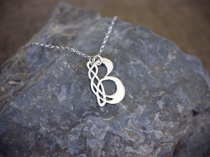A picture of 'Silver Pendant - Initial B'
