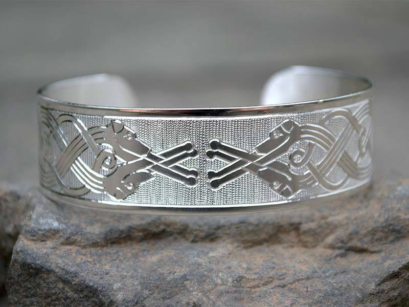 A picture of 'Silver Wolfhounds Bangle'