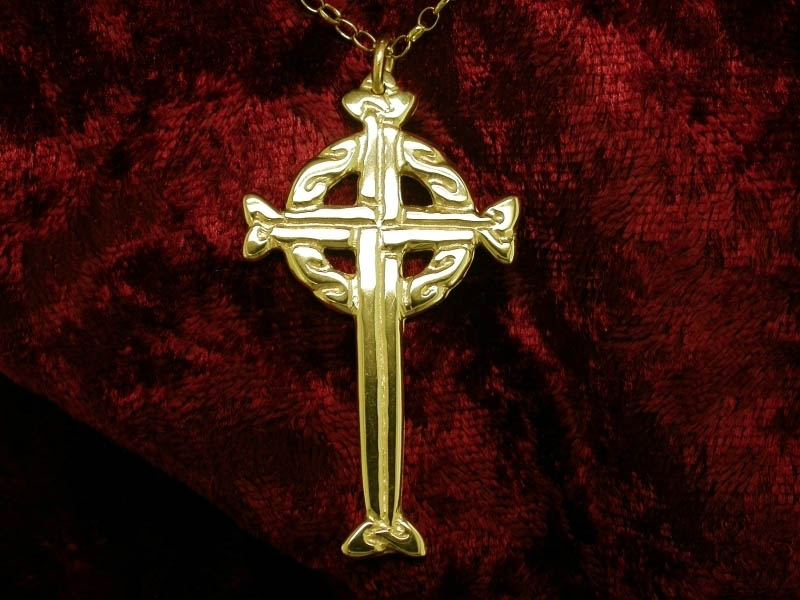 18ct Gold Llangyfelach Cross Pendant