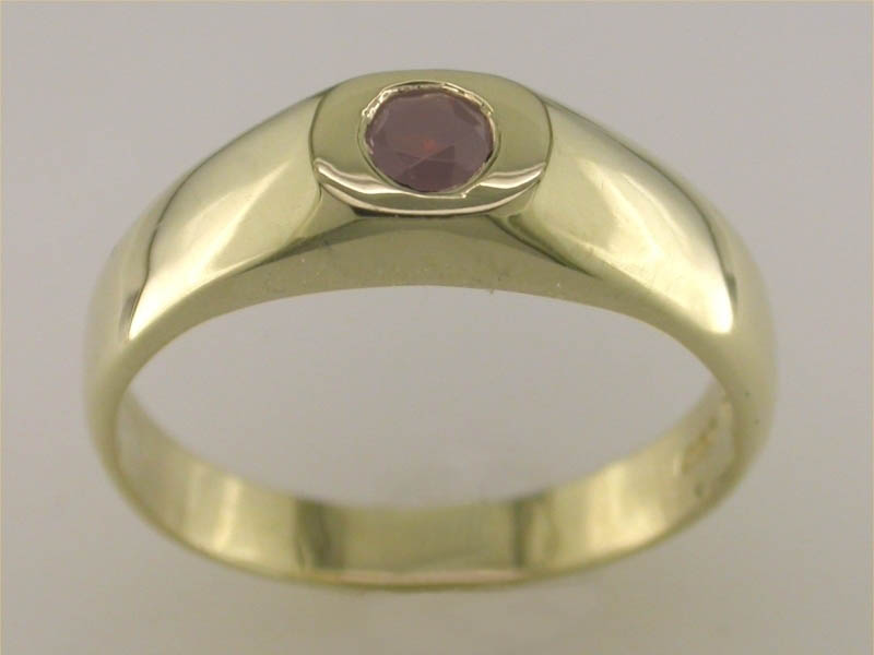 9ct Gold Medieval Ring