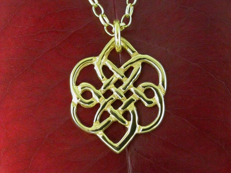 A picture of '18ct Gold Morris the Wind Pendant''
