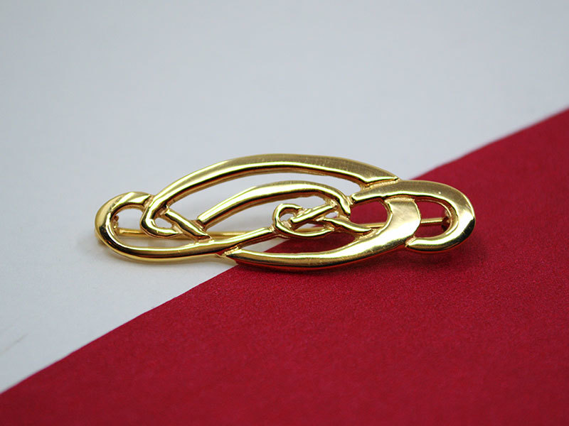 A picture of '9ct Gold Love Knot Brooch''