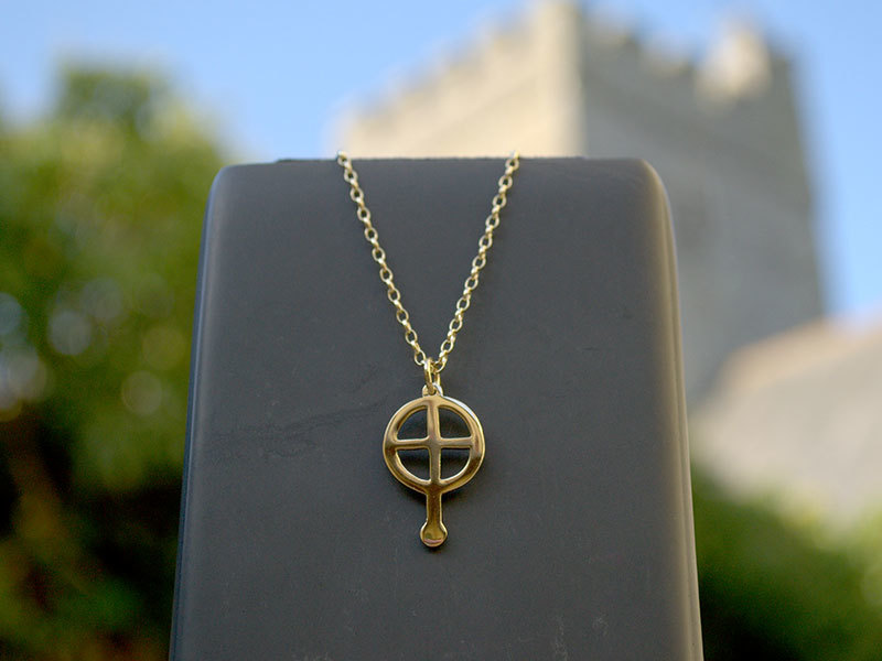 A picture of '9ct Gold Small St Non Cross Pendant''