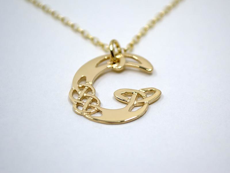 A picture of '18ct Gold Pendant - Initial G''
