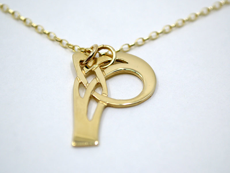 A picture of '9ct Gold Pendant - Initial P''