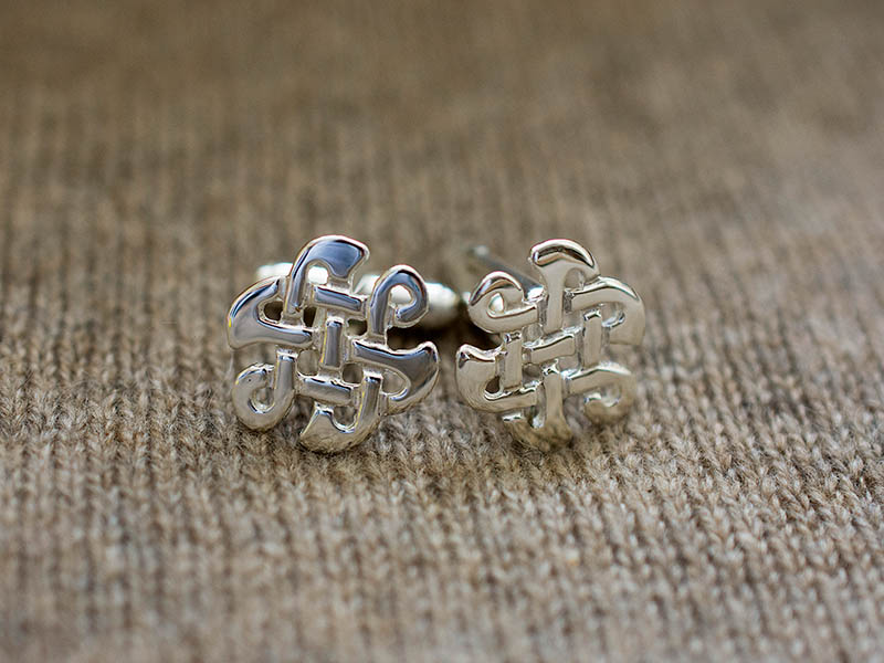 A picture of 'Silver Celtic Knot Cufflinks''