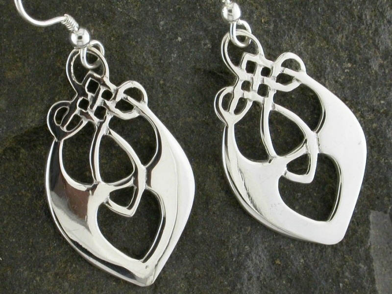 A picture of 'Silver Santiana Earrings''