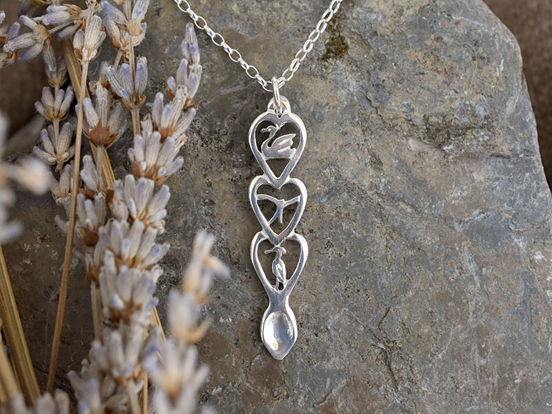 A picture of 'Silver Red Kite Love-spoon Pendant''