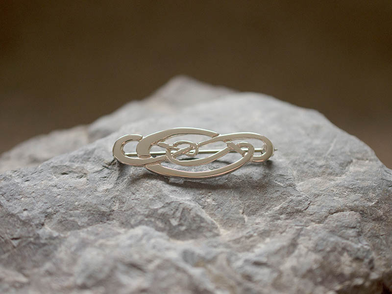 A picture of 'Silver Love Knot Brooch''