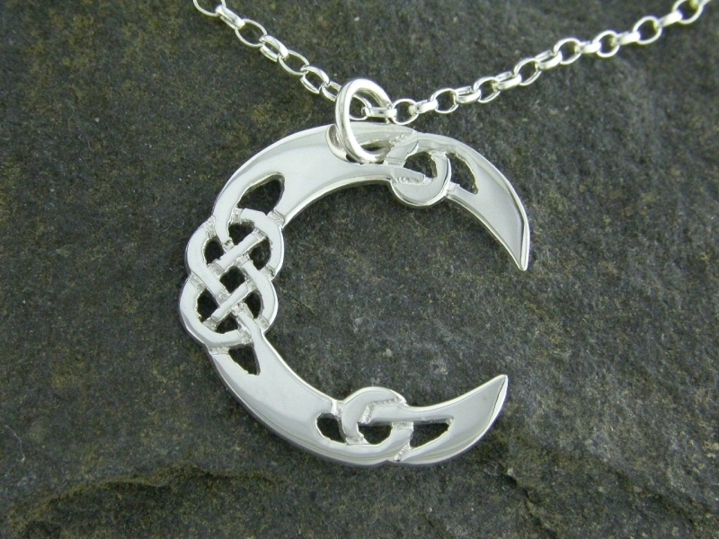 A picture of 'Silver Pendant - Initial C''