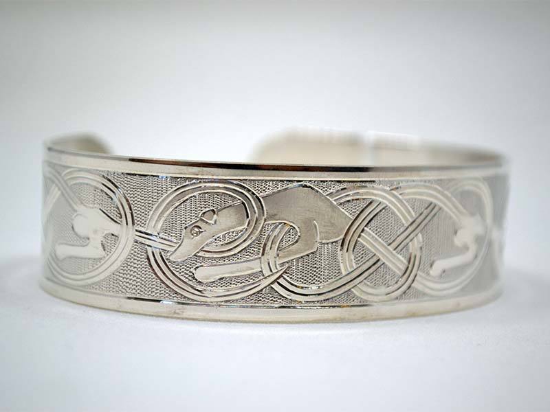 A picture of 'Silver Hounds of Annwn Bangle ''